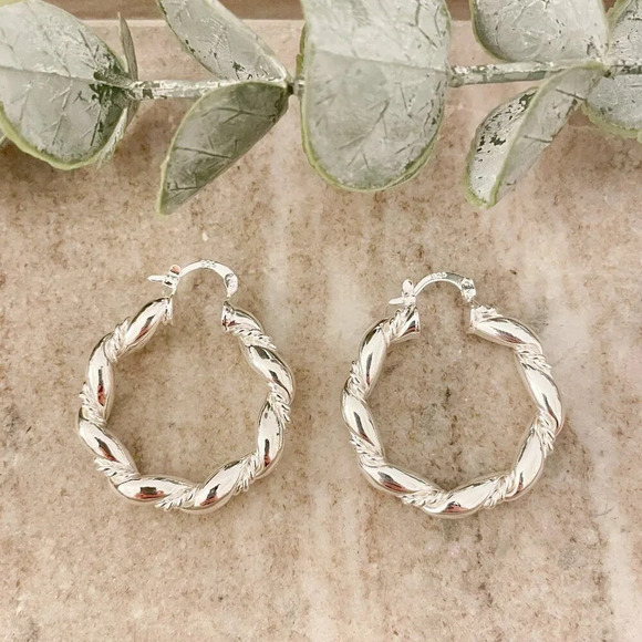 925 Sterling Silver Hoop Earrings Twist Circle Hoop Earrings Silver Small Hoops - Picture 1 of 5